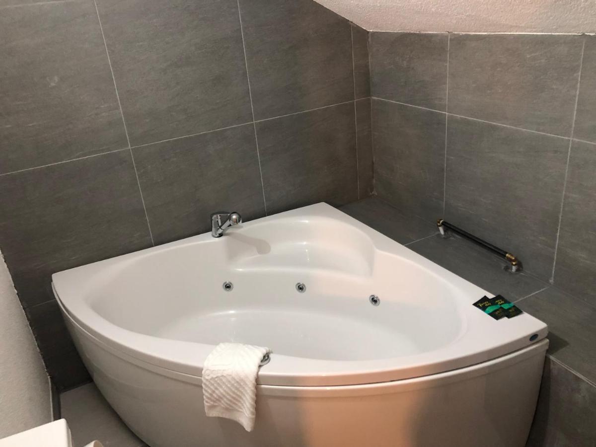 Attico Spa Κραγκούγιεβατς Εξωτερικό φωτογραφία