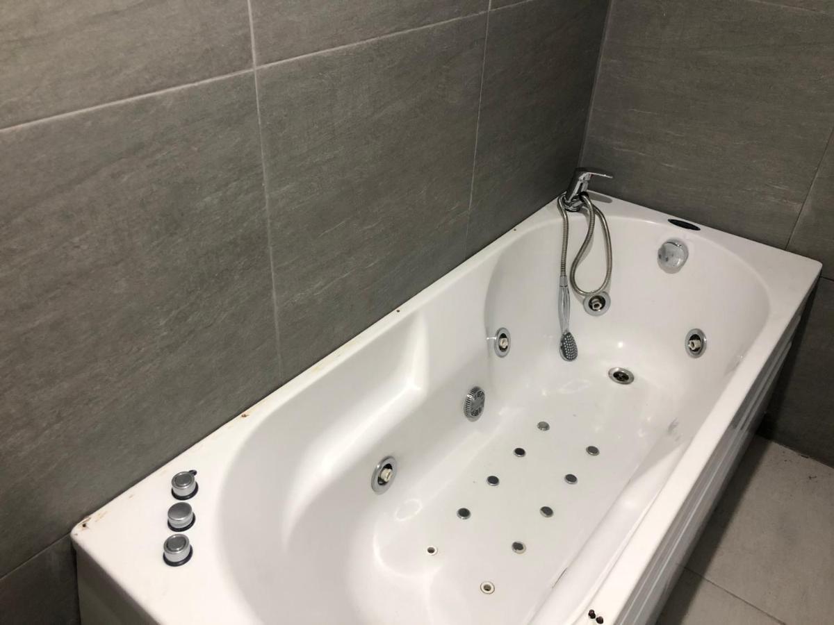 Attico Spa Κραγκούγιεβατς Εξωτερικό φωτογραφία